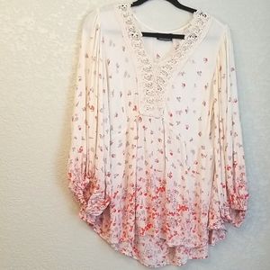 Boho lace floral top L